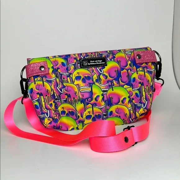 Skull Neon Pink Glitter Drippy Psychedelic Crossbody Bag with Strap - Picture 4 of 12
